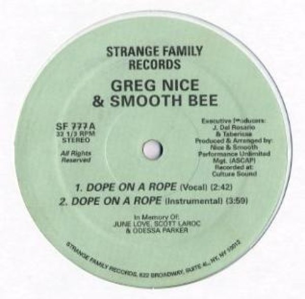 画像1: Greg Nice&Smooth Bee/Dope On A Rope(Strange Family/12") (1)